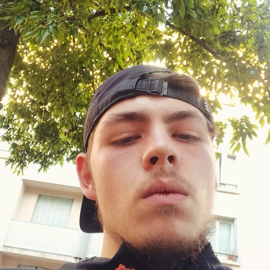Profil de Cyrius